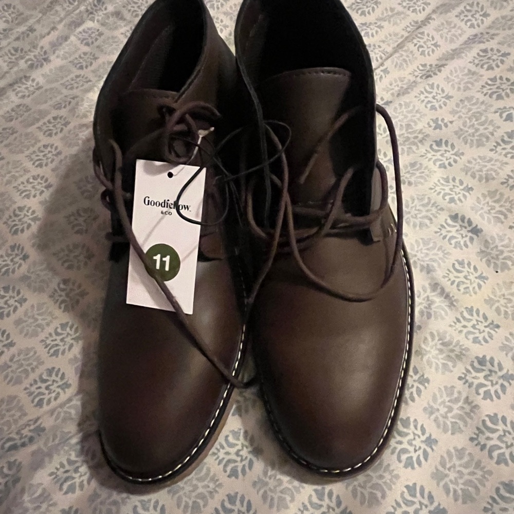 Goodfellow & Co Brown Chukka Boots with Suede Finish